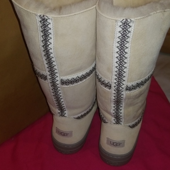 Water resistant boots - Picture 4 of 8